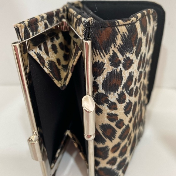 Coin and Change Purse/Animal Print/Tan/Brown - Picture 7 of 7